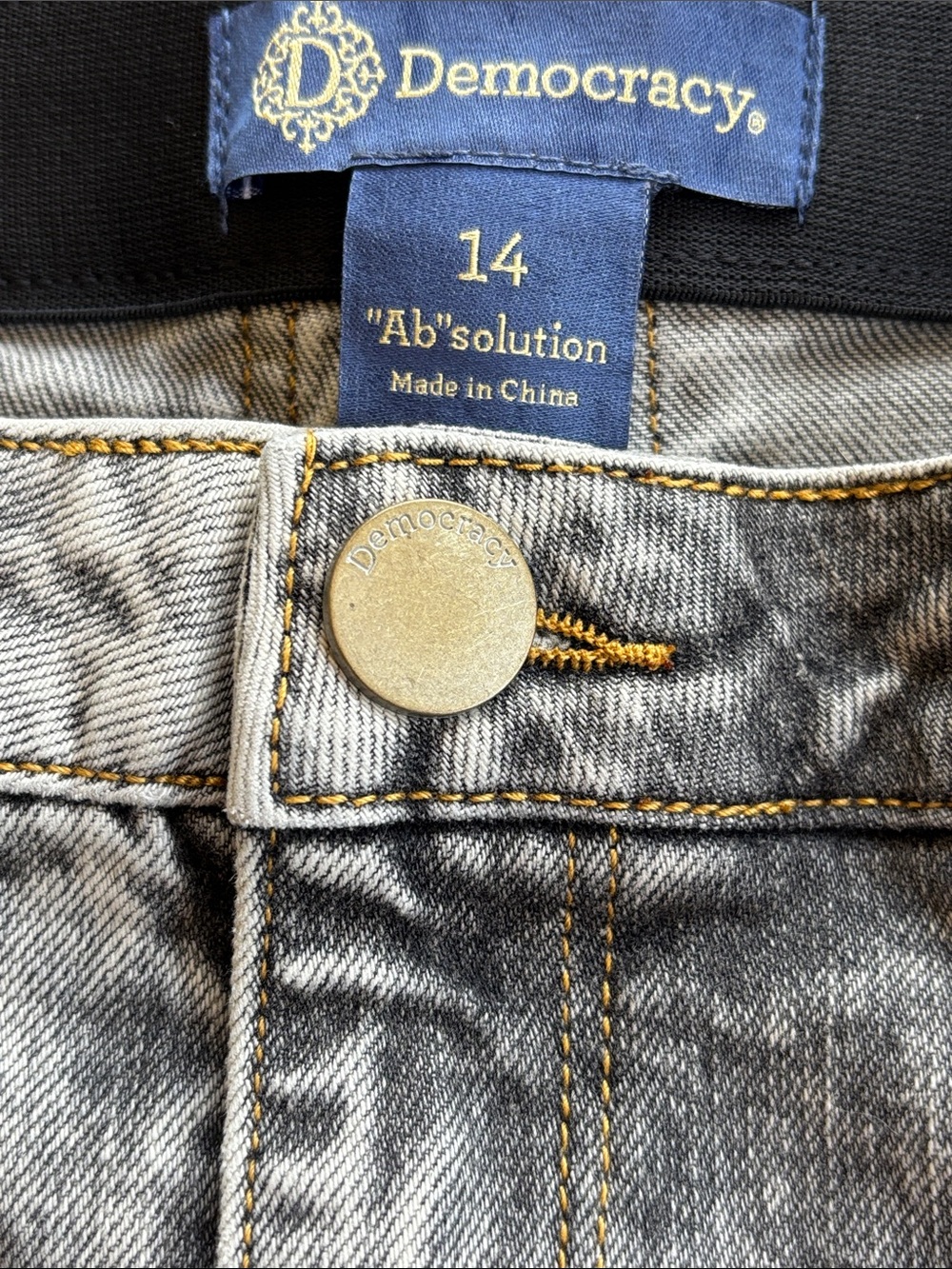 Democracy Ab Solution Straight Leg Light Wash Gray Jeans Size 14 - Picture 4 of 5